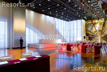 Plaza Athenee Bangkok Hotel 14